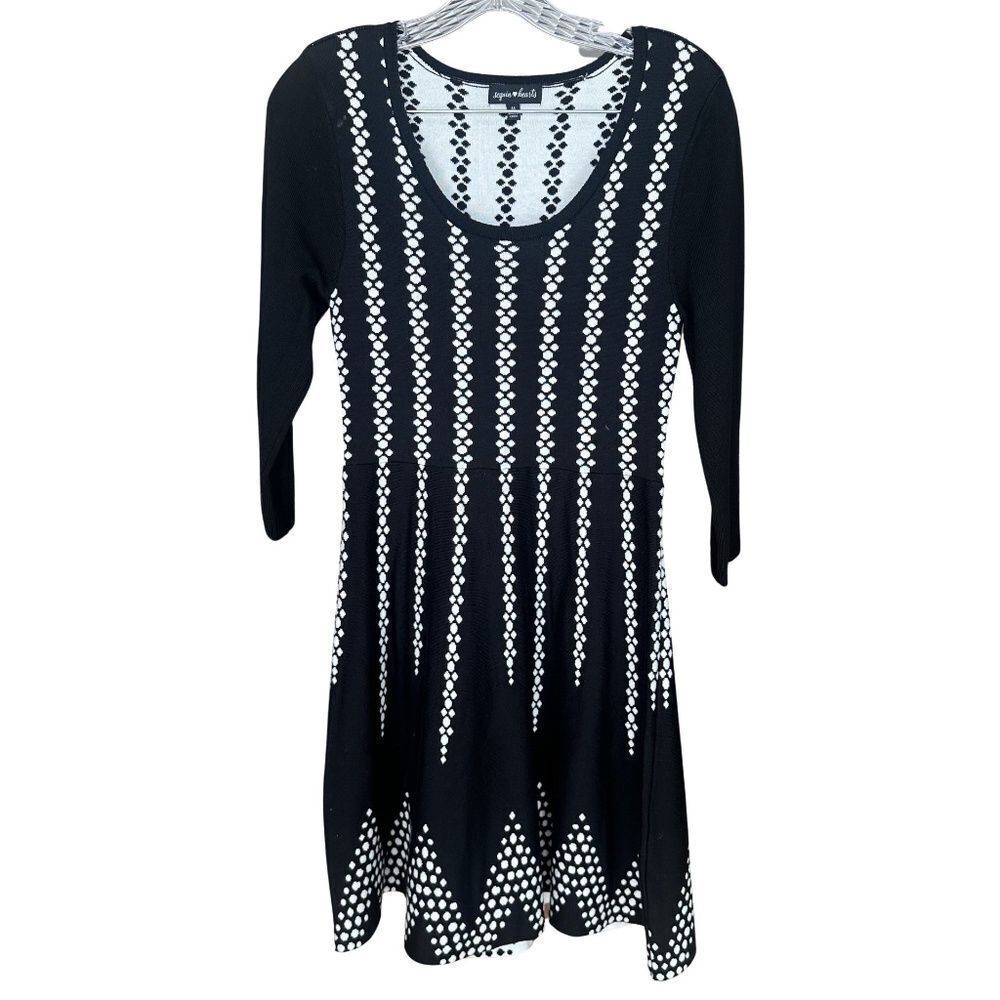 Long Sleeve Sweater Dress Flare Black & White Size Medium
